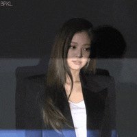 ���ʶ����������Ϲ�۵������gifͼ����������ȴ������8����