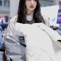 �ֻ���ϰ������̨D���ողμӡ��ഺ����2�������ˣ�