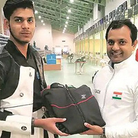 �����裬���뿪�ھ�����������ĸ�ĸ���Ӳ�˵��仰