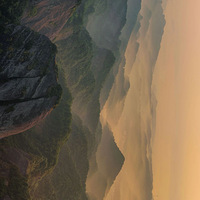 ��һ���ؾ����������й����һ������ͷ�㡱���ƺ�������ɽ��