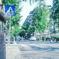 �̵���������������·�����ݾ���һ����