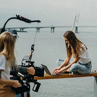 �㶨���ĵ�3���ؾ�������������մӴ��ư�����Ȧ��