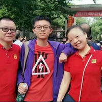 ��ȸ߿�־Ը����ʵ������������õ���Ү³��ѧ��ȫ����ʿ¼ȡ