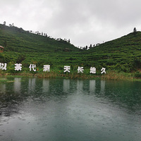 ʫ��Զ������ʵ���ڽ���