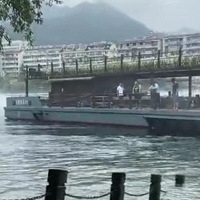 ����÷����������!�°���ˮ��բ�ڴ������Ⱥ�ۼ�,һ��й��