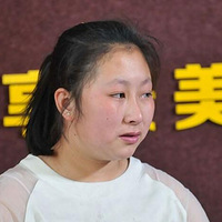 ����Ů���п�ǰ�������棺��˭û������ʮ���ĸ����������