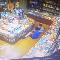 ��ʵ�桶���صĽ��䡷����������¥�����Ǹ���ʲô�������ӣ�