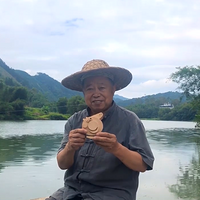 63���й�үү�͹ܱ���, ����Ϊүү��������