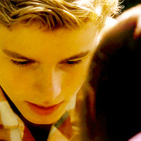 �뱧���Ǹ������˵ĺ��ӣ���������������