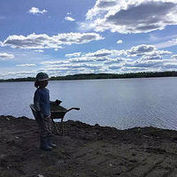 �ӷ�����ĸ�������ǣ�Ϊ�˸�ĸ����ôӦ�Ժ��ӵĳɳ����⣿