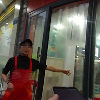 �绰�ֱ����ˣ�11��Ů���°���ϻؼң�ֱ��һ������� ����