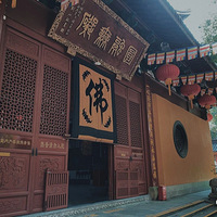 ��ϲ���ڶ��˸����������λ�������Ÿ���Сʱ�Ķӣ��ܶ���ר�ŵ�