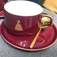 ���ÿ��Ļ���Ա�������ɫ��̫����