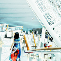 ��Ů���У�Ƥ���Ѿ���ȥ��������ɷ���