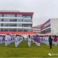 ���к�������Լ�������п�ѧ���� �����ഺʱ��