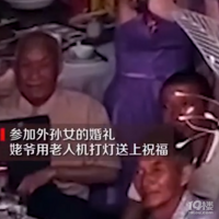 �����ϵ�����˲�䣬���˵Ĳ�ֻ�а���~