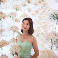 ���ָ����գ����ָ���ҵ�ġ��٤Ů�������Ѷ����߹������й���