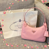 ������˰�����Pradahobo����ӣ���۰������۸�̫���ˣ�