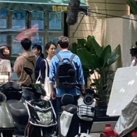 ���շݵĹ�ح�ź������γ����Ϸ��֣�����ĸ��������