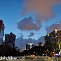 ��ںڣ�̨��ǰϦ��