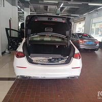 21���S400L����ǰ��ͨ�����Σ����������յ��������ʼ�ʻ����