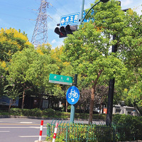 �����ˣ�û�Թ�����˾Ͳ��㵽�������´壡һ�ҡ�С�Ƶꡱ������