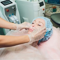 �����ߵ�ĸ����ú�Σ�������������沿����֢~