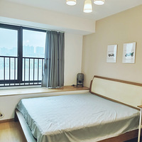 Ǯ��������һ��������䳯�����ԣ�����ֱ��