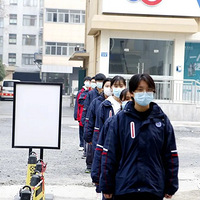 ����������  ���߲���и