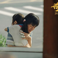 ����ǧ�������ڱ�С����ˢ����һ���˵ġ���Ǯ�����䣬��ĸ�׿���