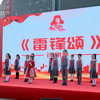 ά��ѧ������ʫ����  �����׷��������