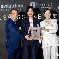 ̽�أ����ں��ݴ��ñ��ϵ��ƶ���ҽ�����ڿ�Ļ�ˣ�