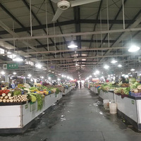 �����г���Ǩ�����ڵظ�סլ����һ��鼴��ӭ���ڷɣ�