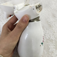 ���ܱ��������������Ӻ���һ��ˮ�����Ϸ���ʮ��......