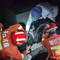 ����76����ڷ���ʮ�����¥��ˮ�䱻�˷��֣����ڻ���ҽԺ��