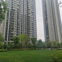 ���ձ��Ӹߵ�����һ�׷���ȥ��150��һС������ֻ�ɽ�3��