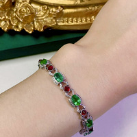 ��ĸ������