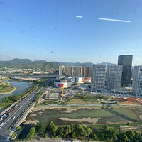 �ٰ���ɽ���Ƽ��ǵ����ھ�װ��д��¥����