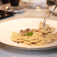 Ϊʲô���콨��ԡ��桹�������������㡰�����