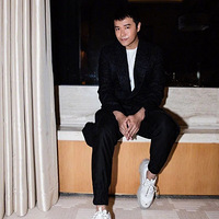 ���շݵĹ�ح¹������6��Ϊ����ͮ��������˼������Ů��ͷӵ��ǣ