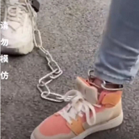 �����������֡���������Ů�Ӳ�����������һ��Կ���Ӳ�������