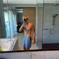 ���շݵĹ�ح��ΰ��ɹ���Ƕ�̼�����¸����գ�СS�ƴ�S��������