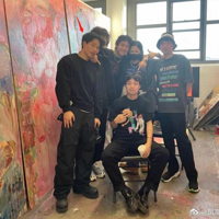 ���շݵĹ�ح��С�ƺ���˵��Ů�����ΰ¾��Լ��ʤ��