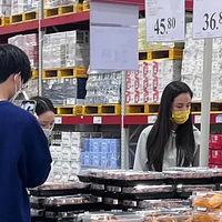 С��Ů�治���ϣ� 56������ͮ�����ع⣬����Ŀ���ξ�������