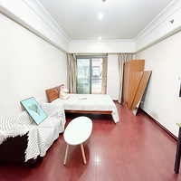 �����߹Ŵ�·����վ����ɫ��ͥ��װһ���ҳ��ϴ���̨����������԰