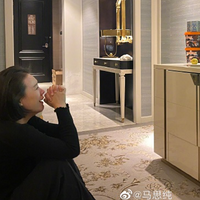 ����͢��ڣ�÷������Բ�Σ����Ƿ׷׷������