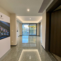 ���꿪�ź죿��¥��һ���Ϲ�7��8�ף�����Ⱥ��¥��������������