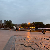 ����űߵĵƻ��µ���������