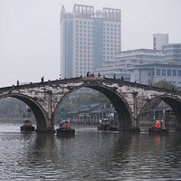 �����˼�