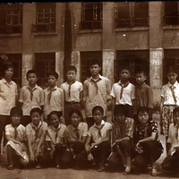 1979�꽨��Сѧ�ı�ҵ��Ƭ